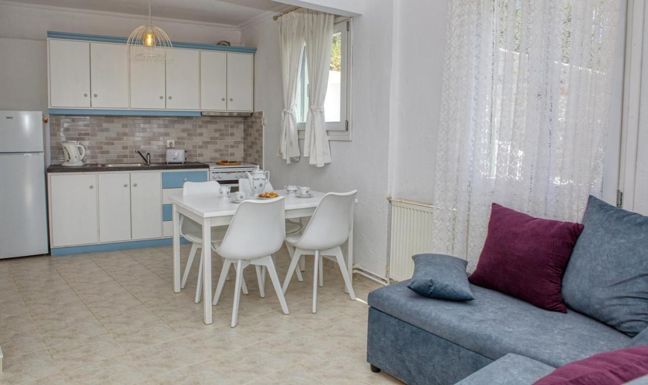 Villa Lemonia Glossa Bagian luar foto