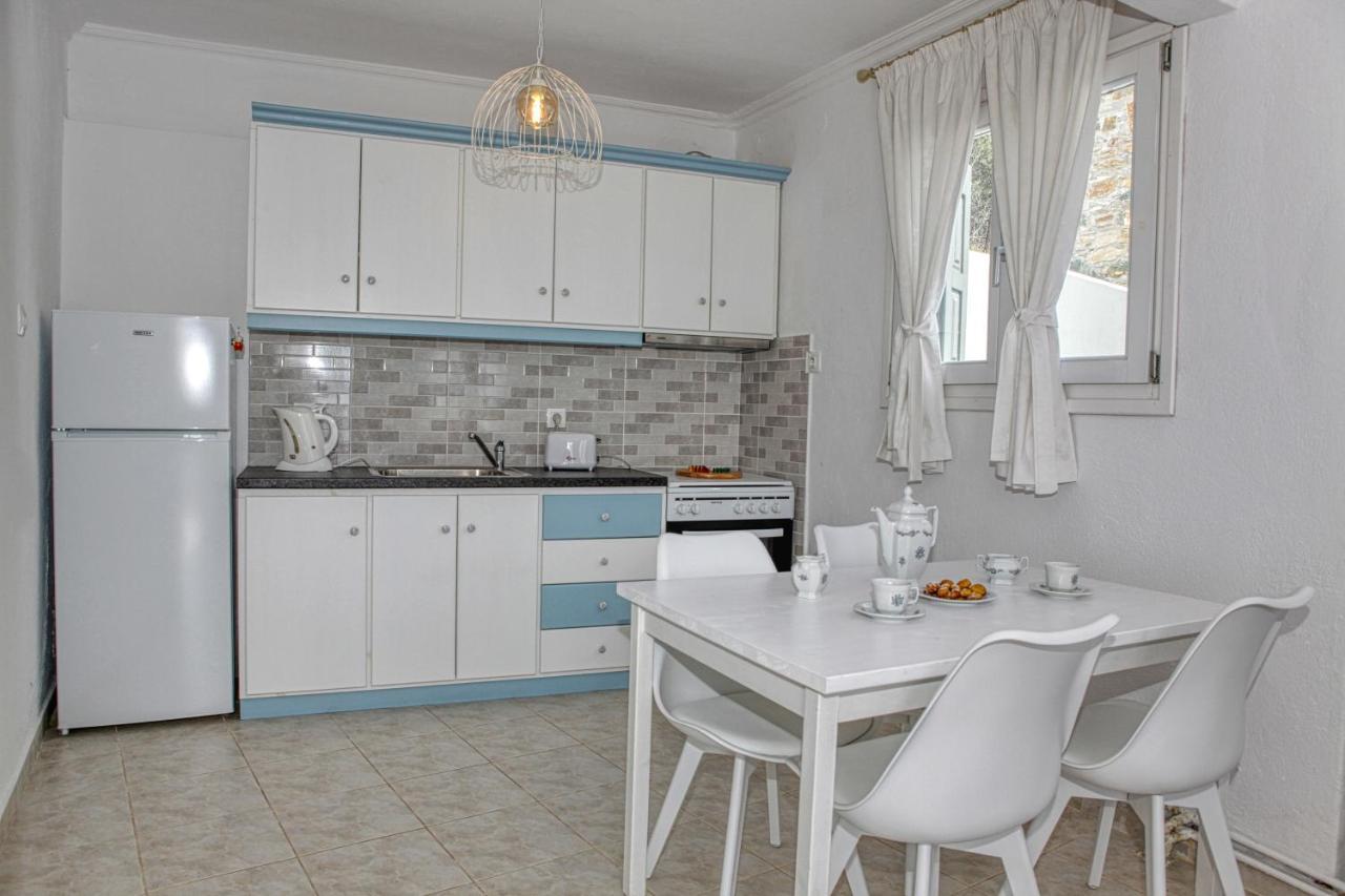 Villa Lemonia Glossa Bagian luar foto