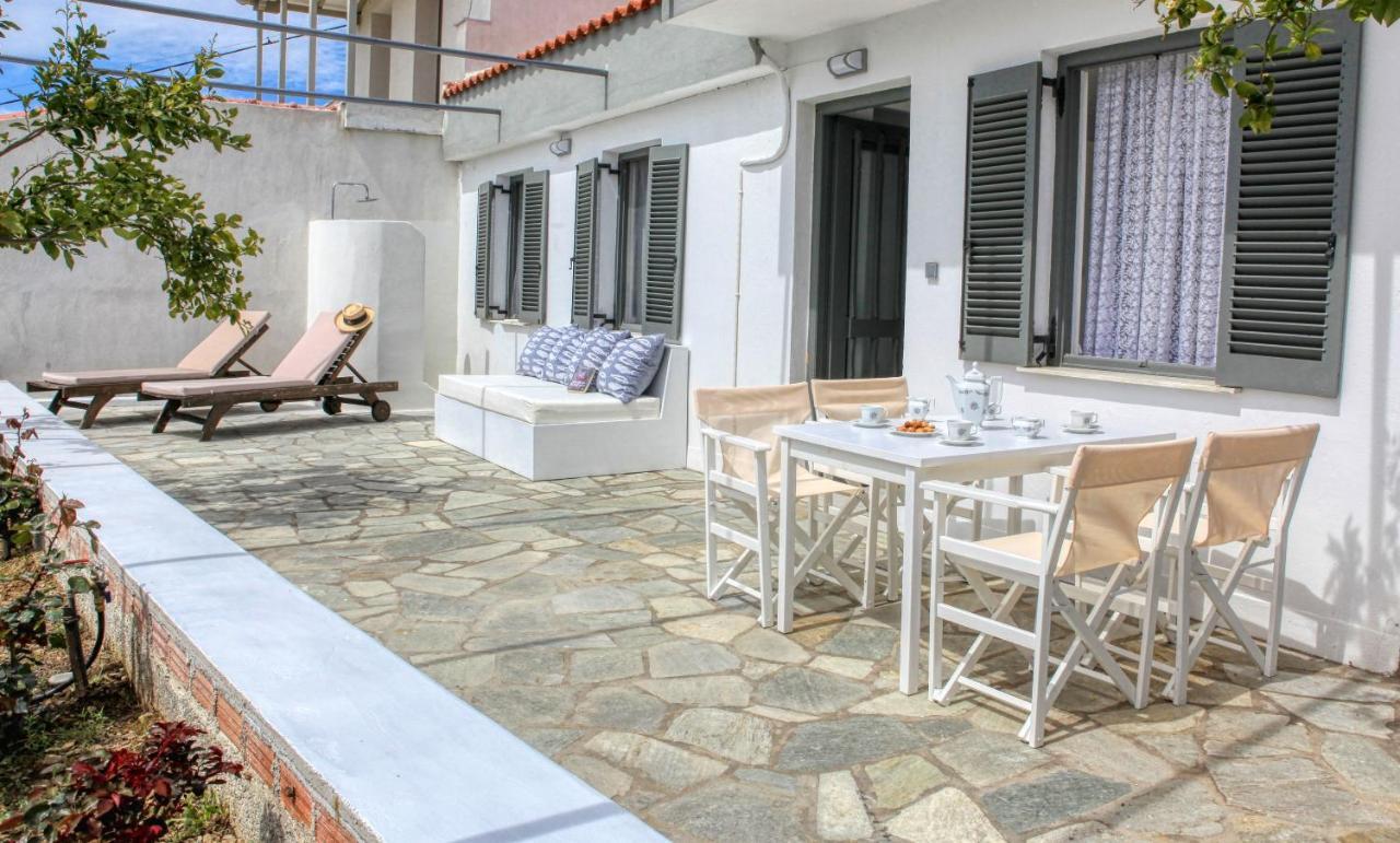 Villa Lemonia Glossa Bagian luar foto